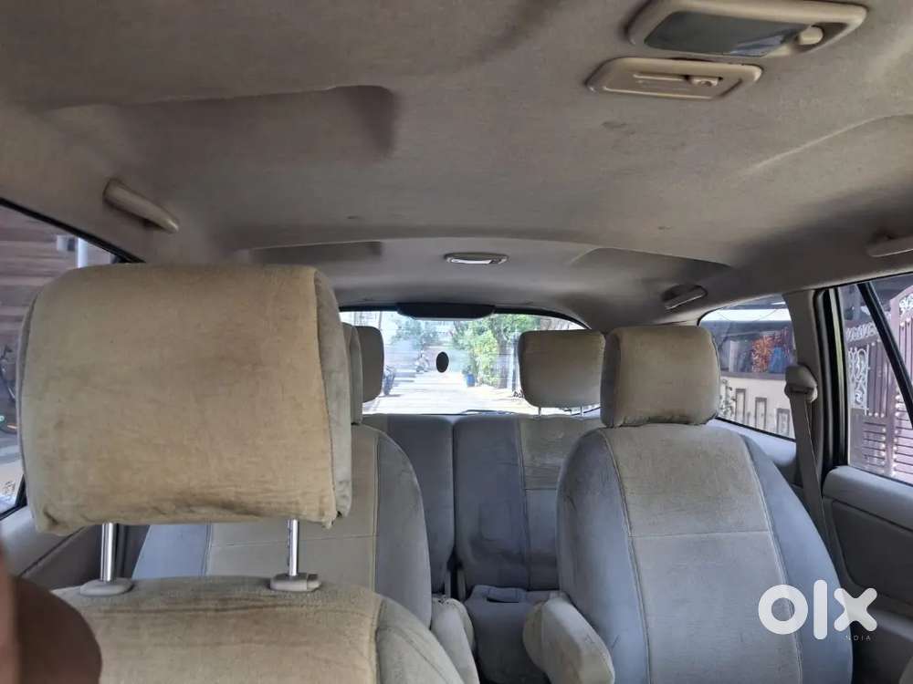 Toyota Innova 2005