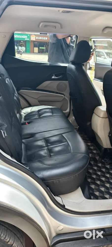 Mahindra Xuv300 2020 Petrol Manual