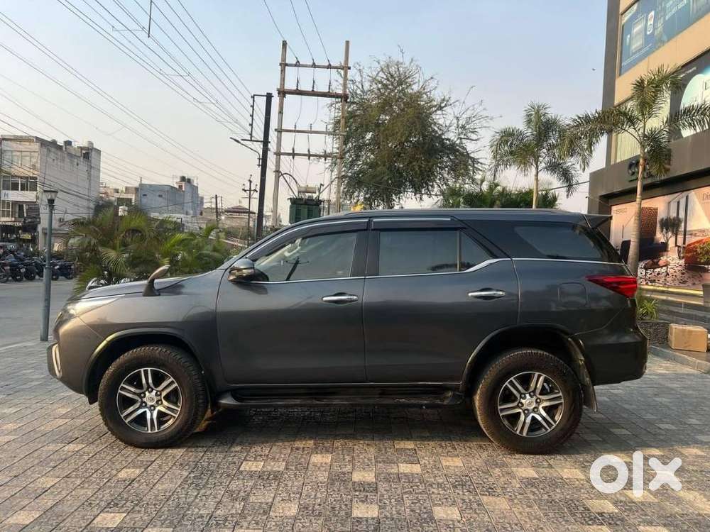 Toyota Fortuner 4x2 Mt 2.8 Diesel, 2018, Diesel