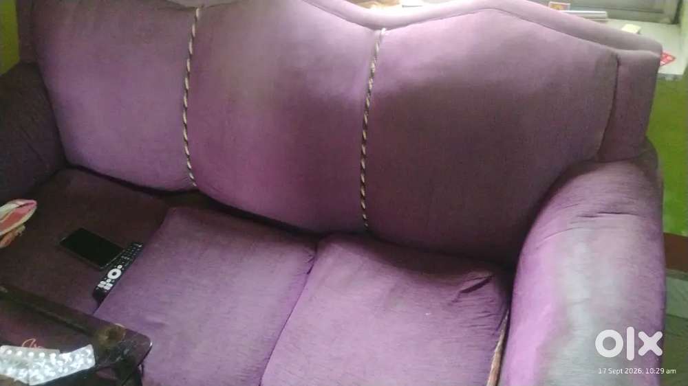 Urgent want to sell sofa set