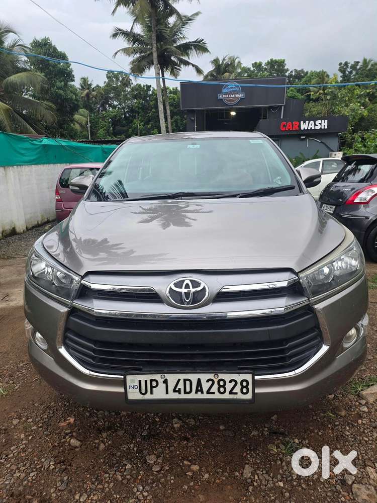 2016 Toyota Innova Crysta Diesel Gx At