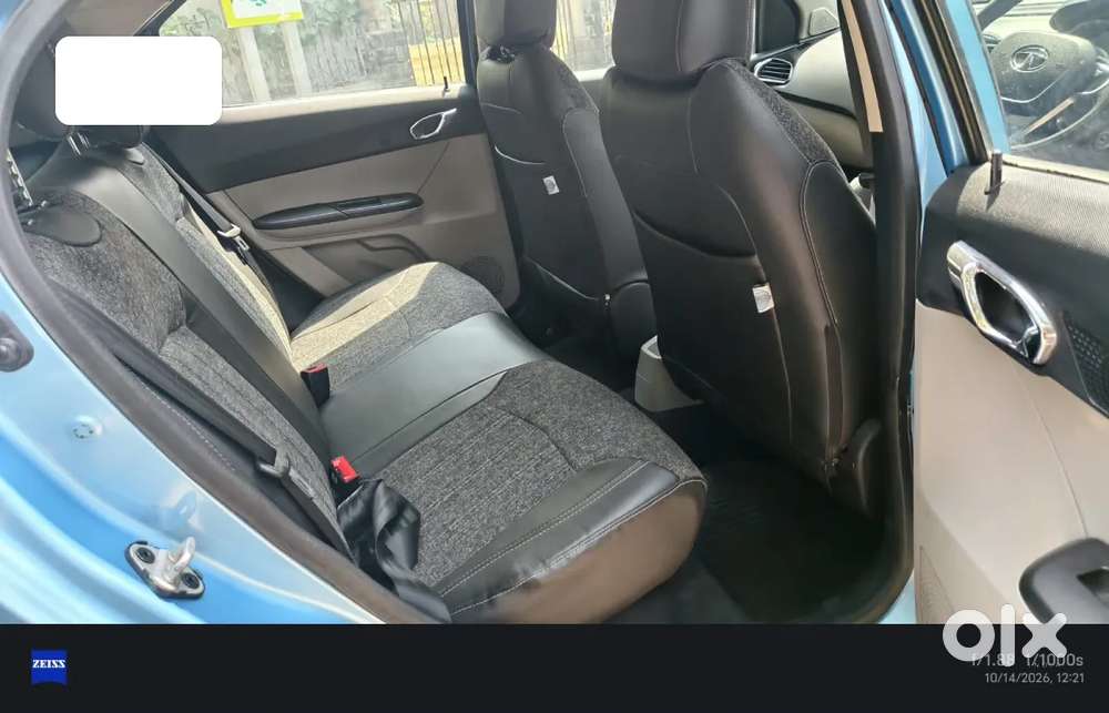 Tata Tiago Xza, 2017, Petrol