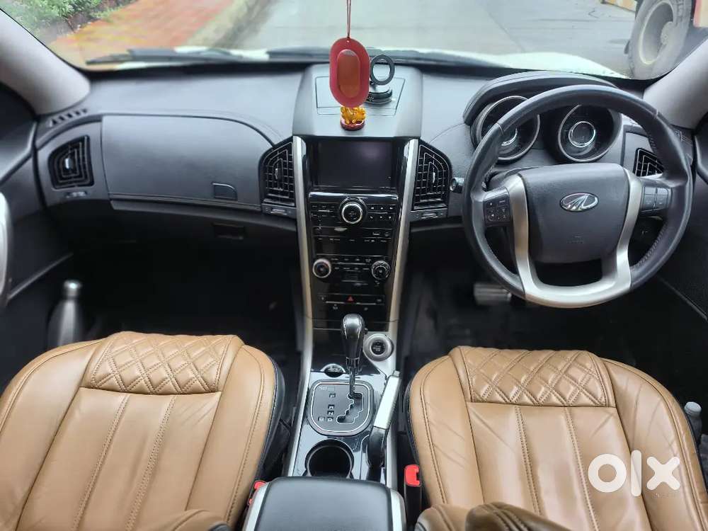 Mahindra Xuv500 2.2 W11 2019 Automatic
