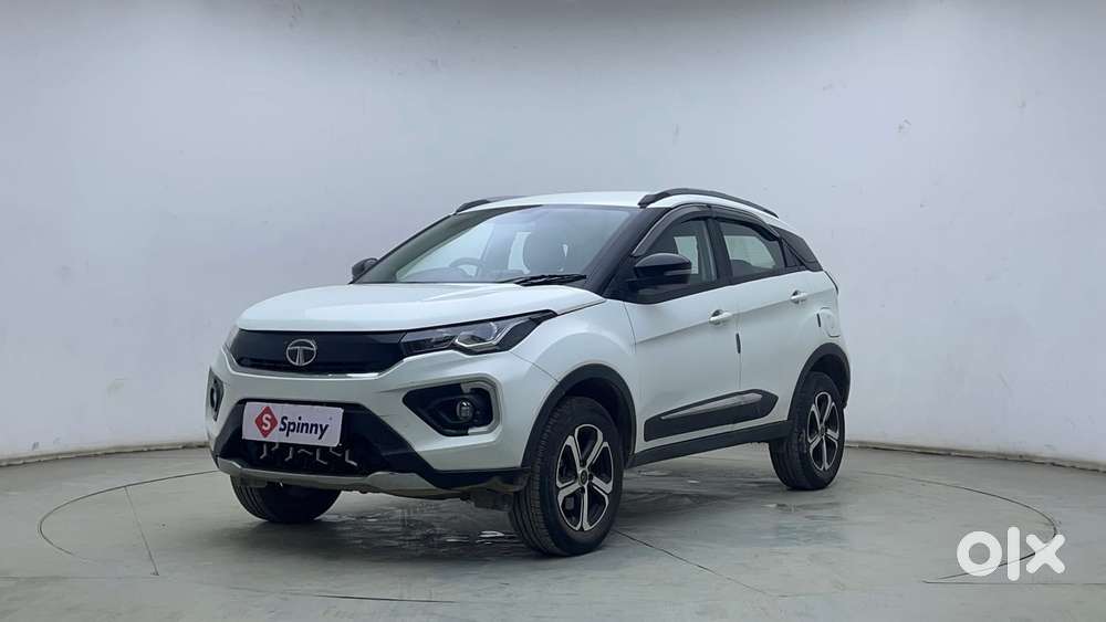 Tata Nexon 1.2 Revotron Xza Plus, 2023, Petrol
