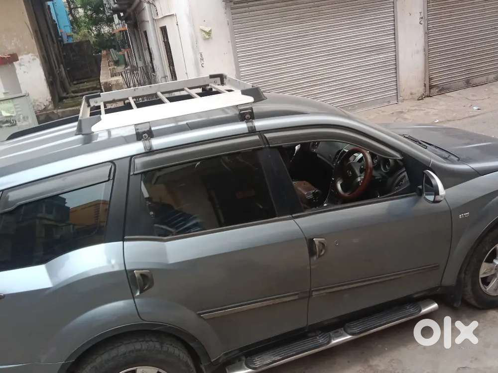 Mahindra Xuv 500 W8  2012. Tax 2027 Tax December