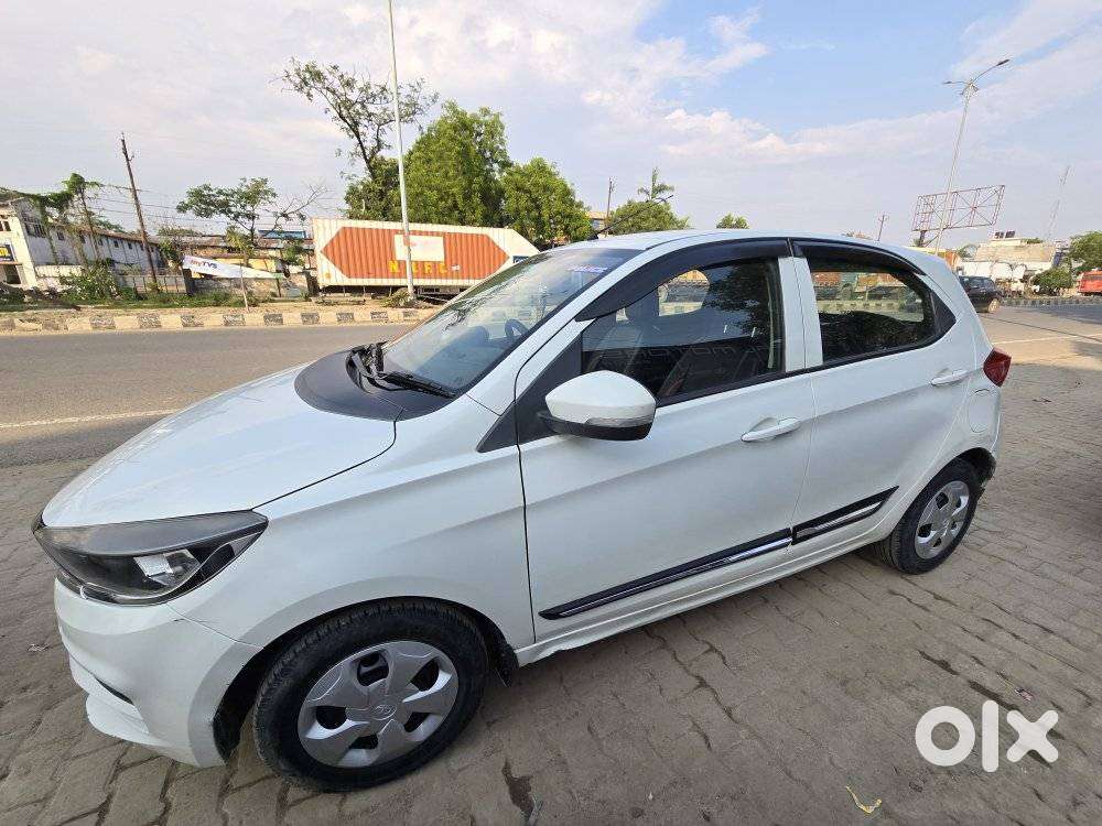 Tata Tiago 1.05 Revotorq Xm, 2020, Petrol