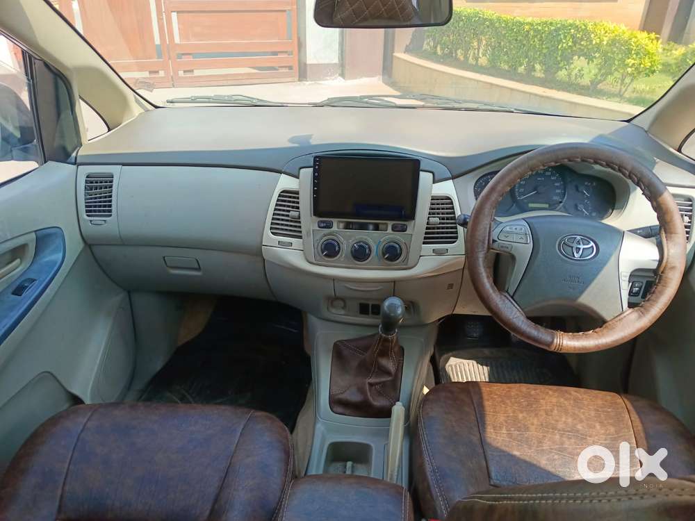 Toyota Innova 2.5 G (diesel) 7 Seater, 2014, Diesel