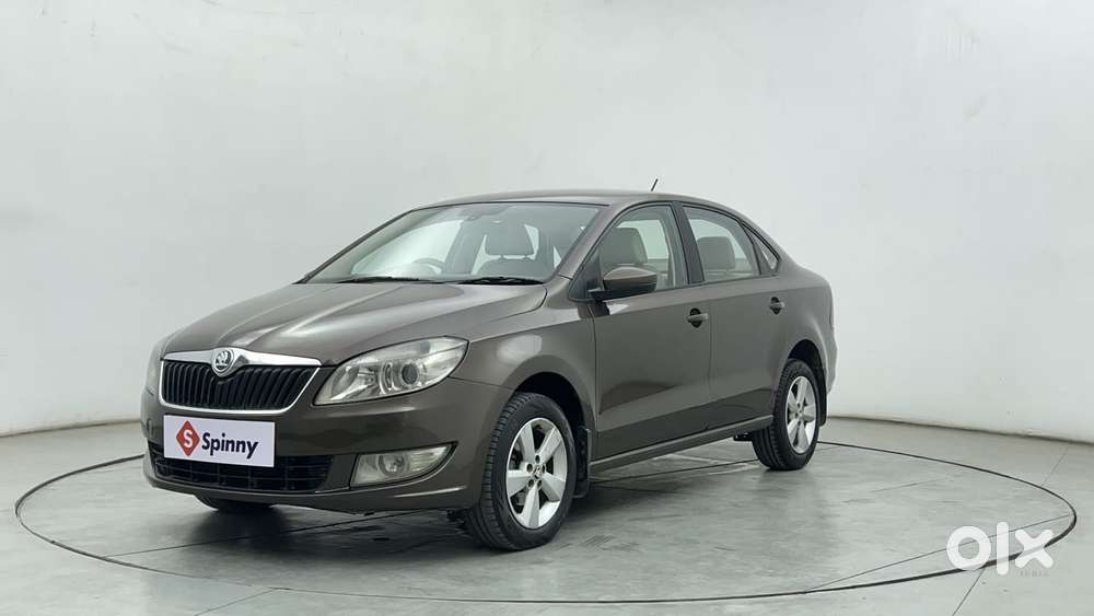 Skoda Rapid [2016-2020] 1.5 Style Plus Tdi At, 2016, Diesel