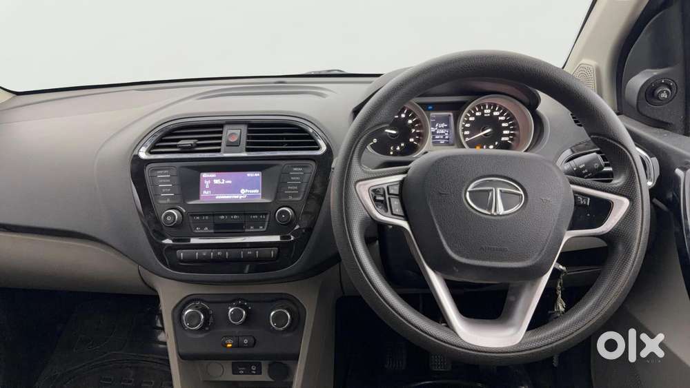 Tata Tiago 1.2 Revotron Xz, 2017, Petrol
