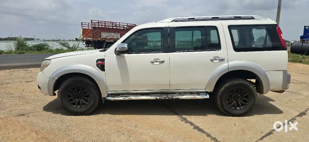 Ford Endeavour 2.5 2015 4×2