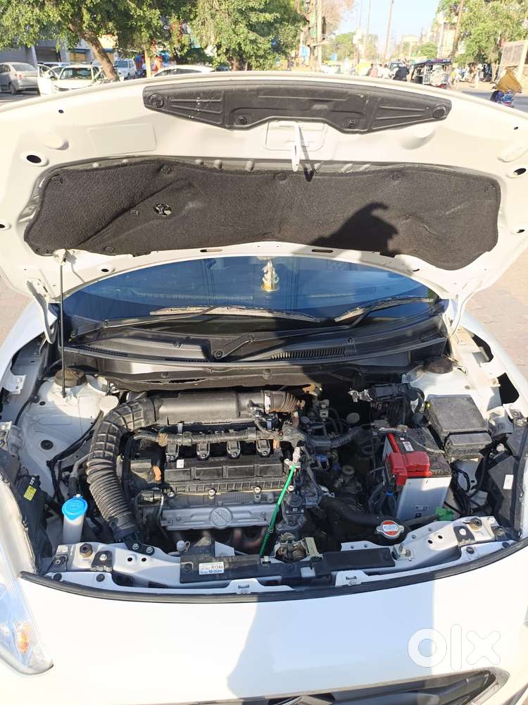 Maruti Suzuki Dzire 1.2 Vxi, 2023, Petrol