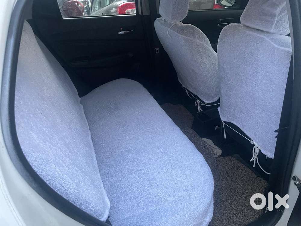 Maruti Suzuki Swift Vxi + Manual, 2020, Petrol