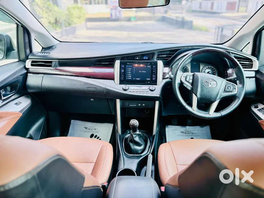 Toyota Innova Crysta 2017