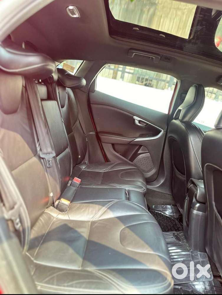 Volvo V40 D3, 2018, Diesel