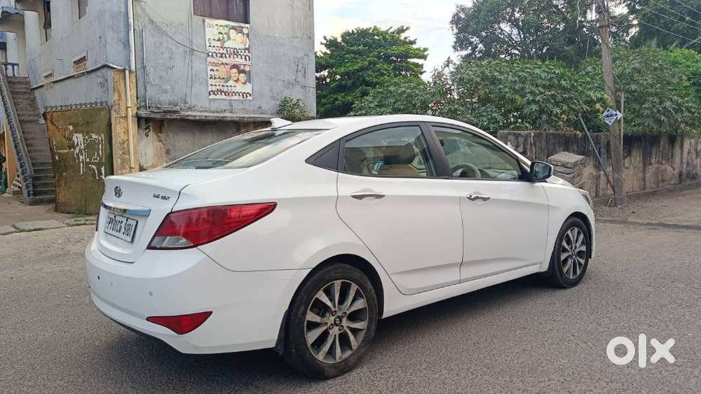 Hyundai Verna 1.6 Crdi At Sx Option, 2015, Diesel