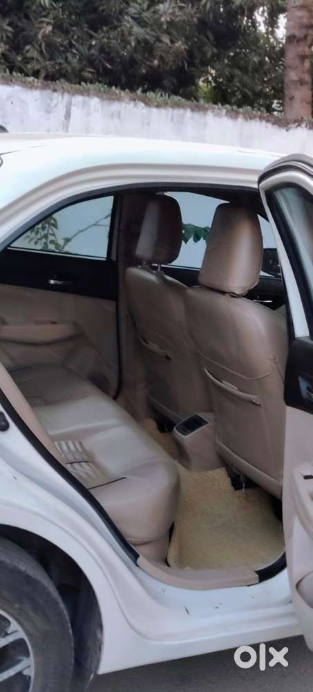 Maruti Suzuki Swift Dzire Vdi Bsiv, 2018, Diesel