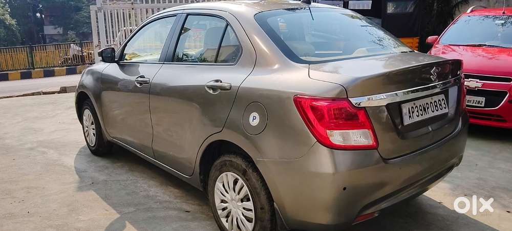 Maruti Suzuki Dzire, 2022, Petrol