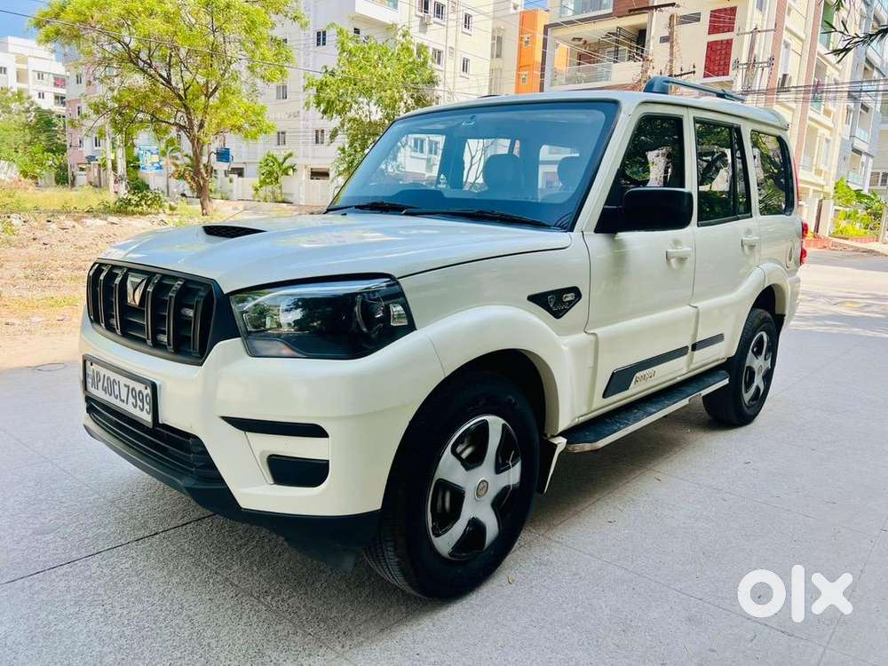 Mahindra Scorpio Classic 2024 Diesel 45000 Km Driven