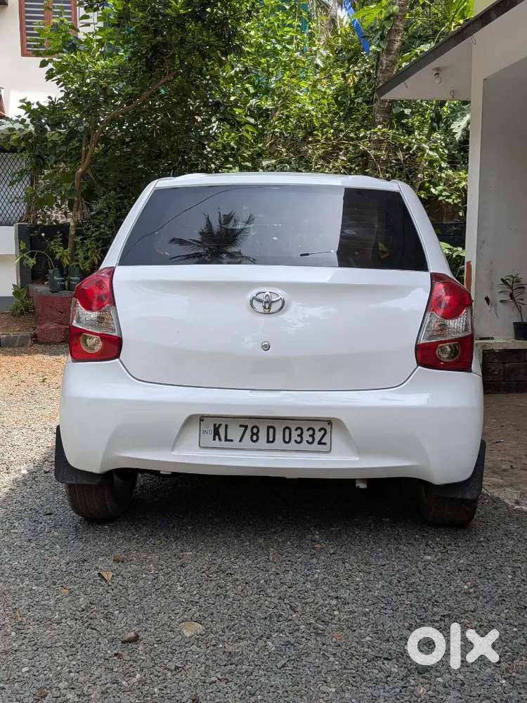 Toyota Etios Liva 2015