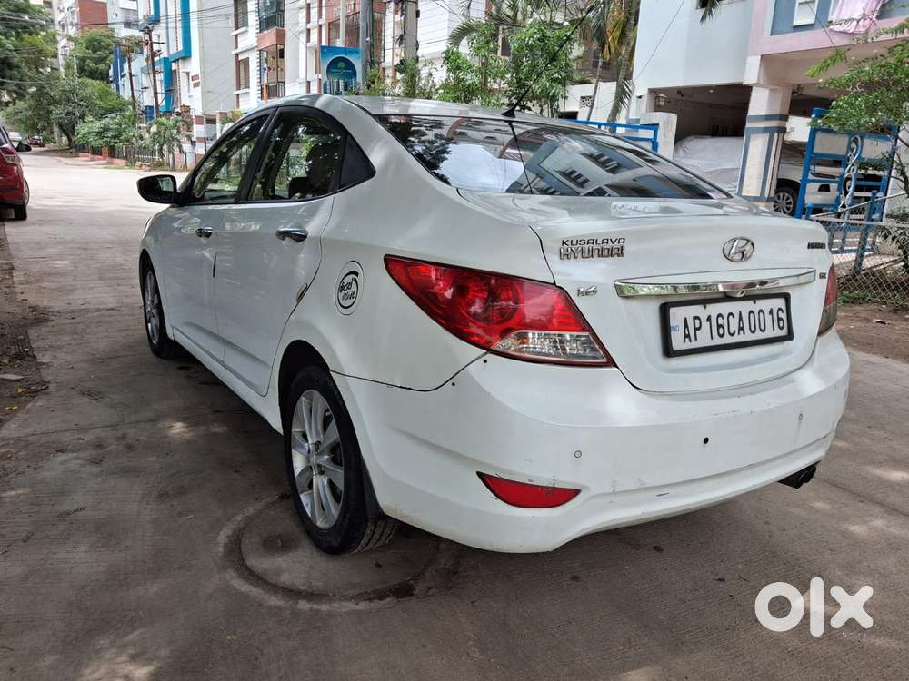 Hyundai Verna 1.6 Sx (o) Crdi, 2012, Diesel
