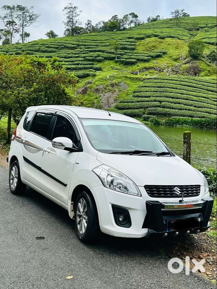 Maruti Suzuki Ertiga 1.5 Zxi 2014