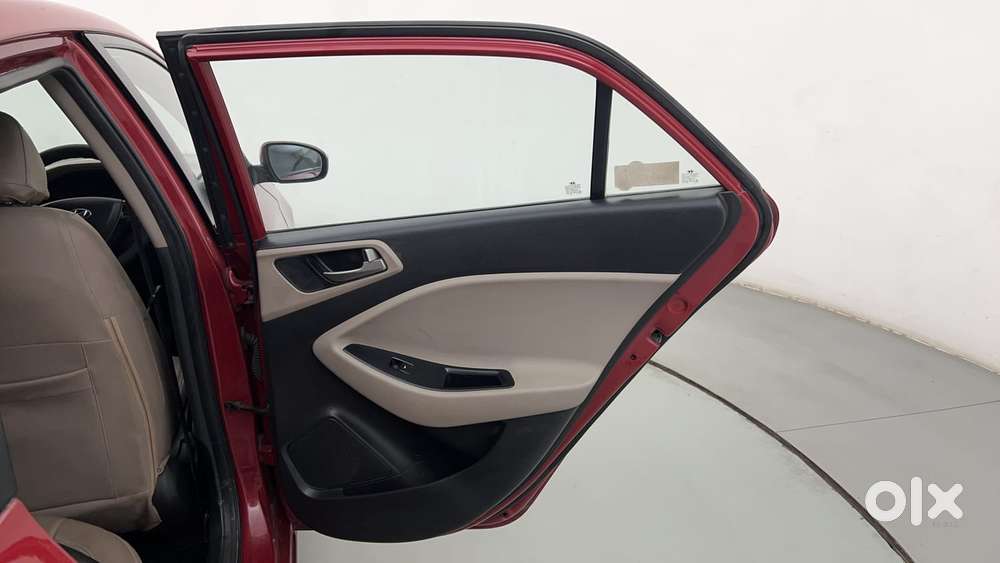 Hyundai Elite I20 Asta 1.4 Crdi, 2015, Petrol