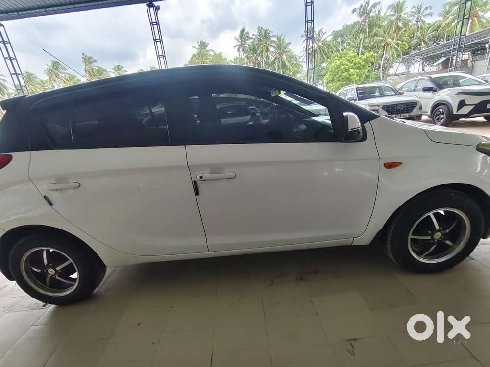 Hyundai I20 Magna 1.2 Mt, 2012, Petrol