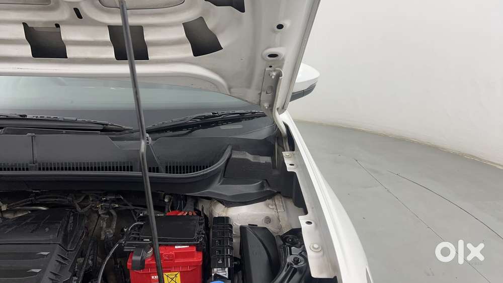 Volkswagen Taigun 1.0 Tsi Highline At, 2022, Petrol