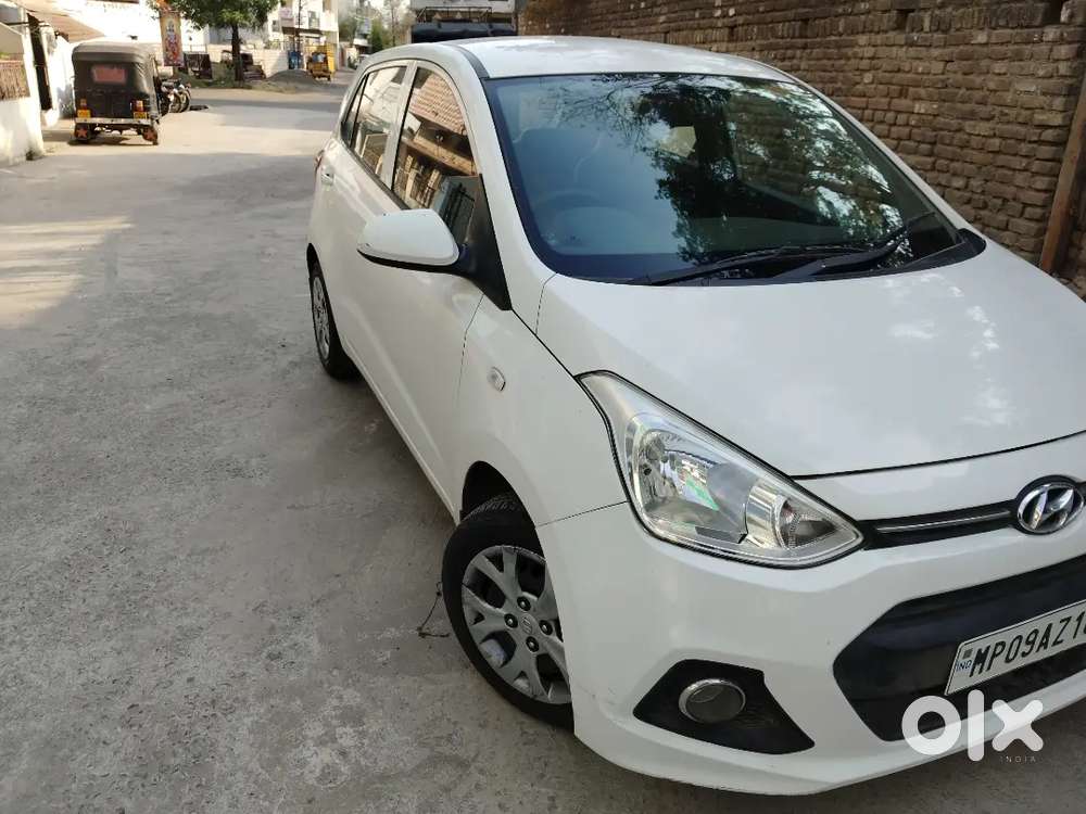 Hyundai Grand I10 2015 Diesel 95000 Km Driven