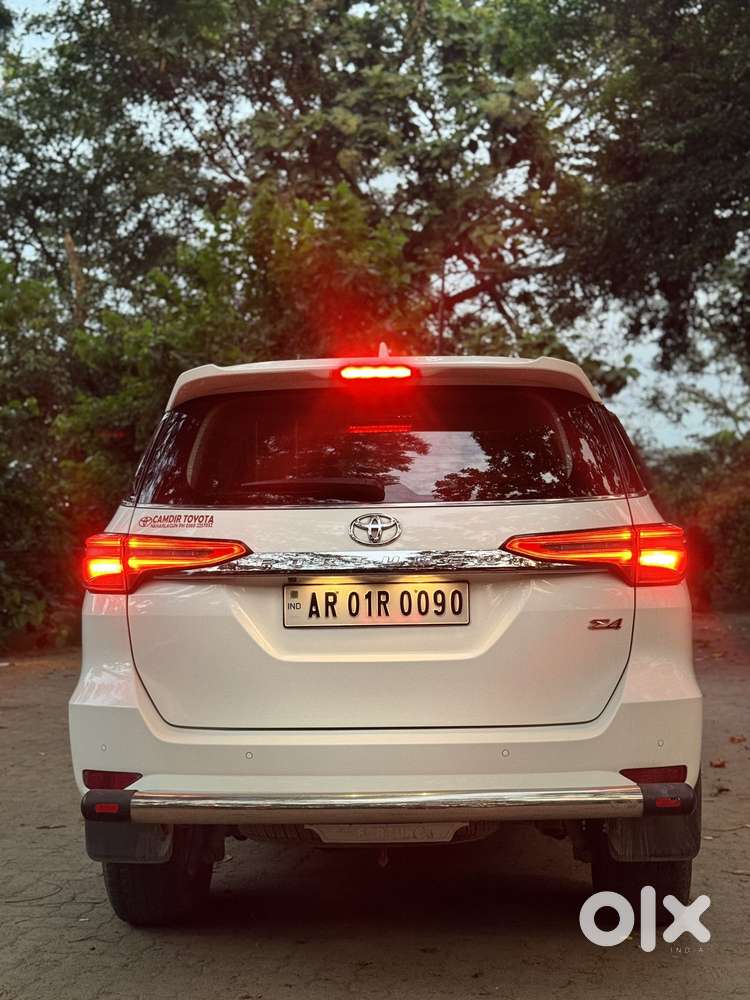 Toyota Fortuner 4x2 Mt 2.8 Diesel, 2022, Diesel