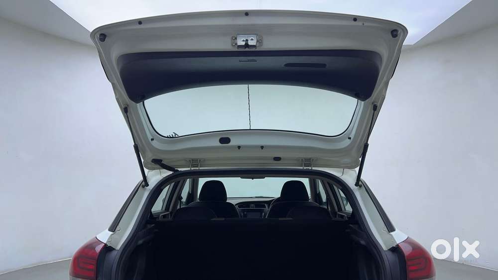 Hyundai Elite I20 Magna 1.4 At, 2018, Petrol
