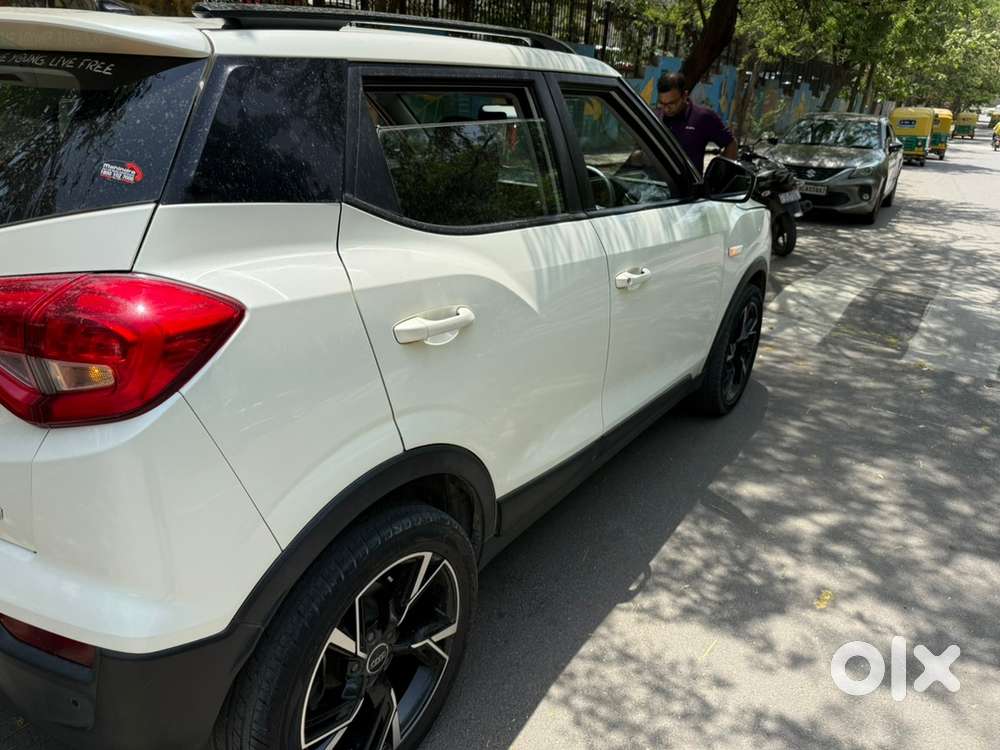 Mahindra Xuv 300 W6
