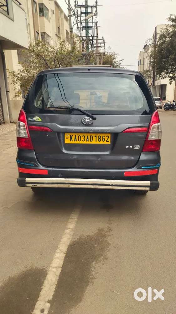 Toyota Innova 2016