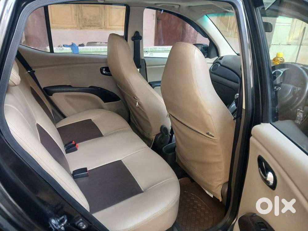 Hyundai I10 Asta Sunroof At, 2012, Petrol