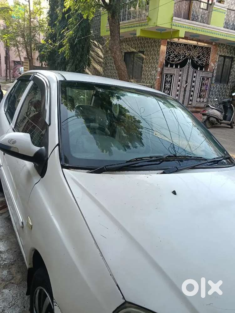 2013 Tata Indica V2