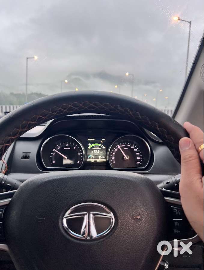 Tata Hexa Xta 2017, 2nd Owner