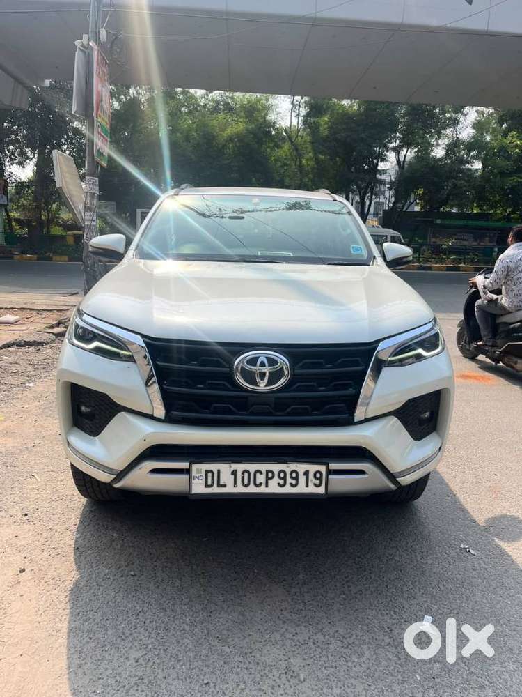 Toyota Fortuner 4x2 At 2.8 Diesel, 2021, Diesel