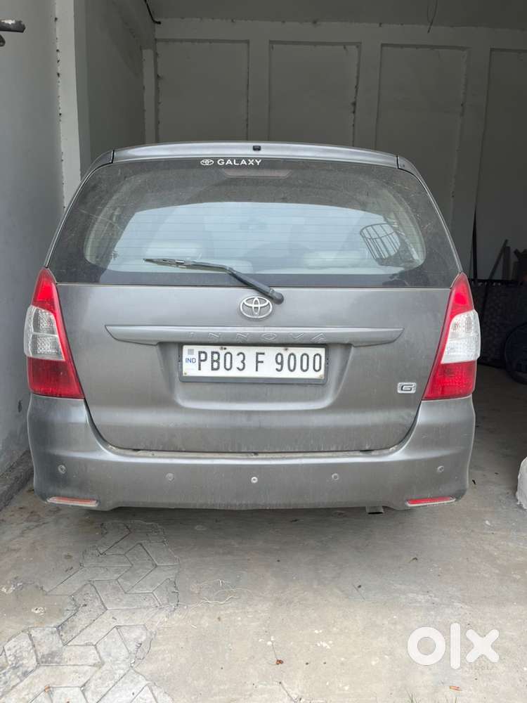 Toyota Innova Diesel 2012