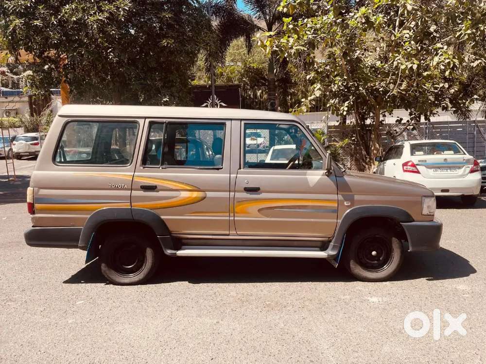 Toyota Qualis 2.4 D 2004