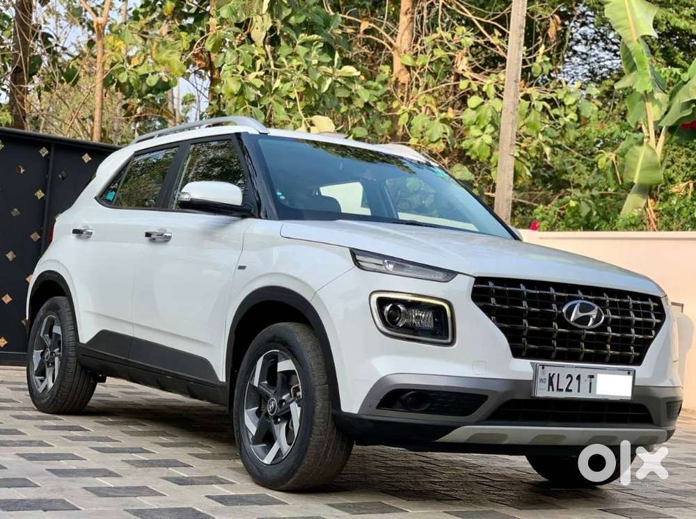 Hyundai Venue 1.0 Sx (o) Turbo Dct, 2019, Petrol