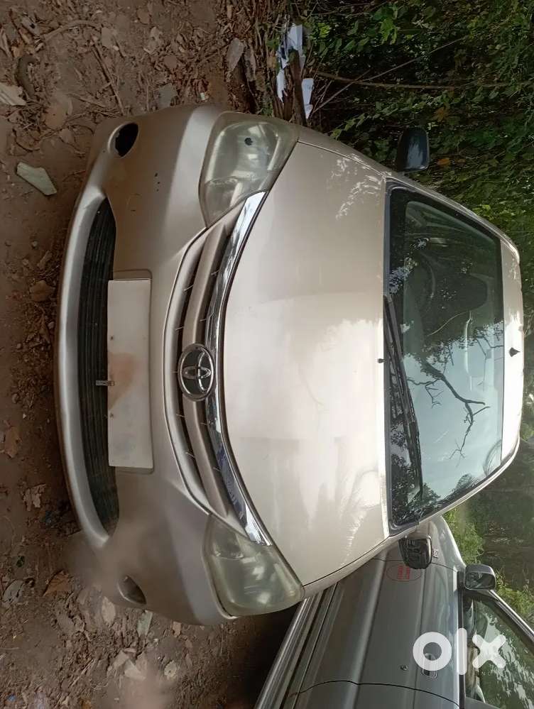 Toyota Etios 2011 Petrol 136000 Km Driven