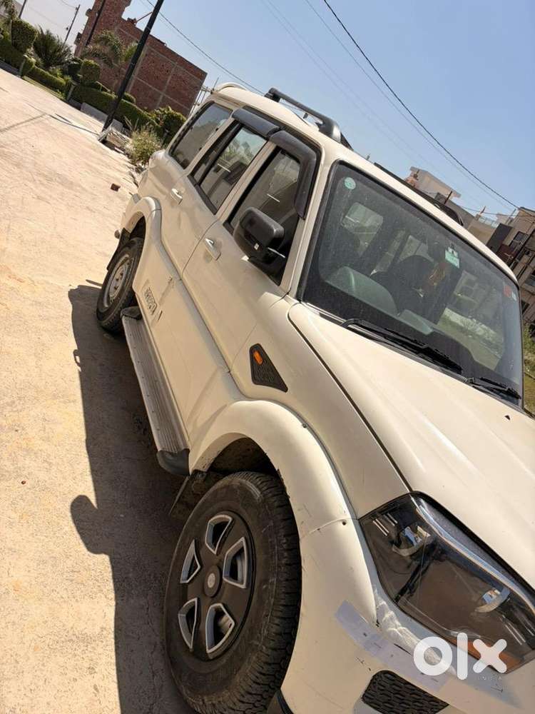 Mahindra Scorpio 2017 Diesel 55000 Km Driven