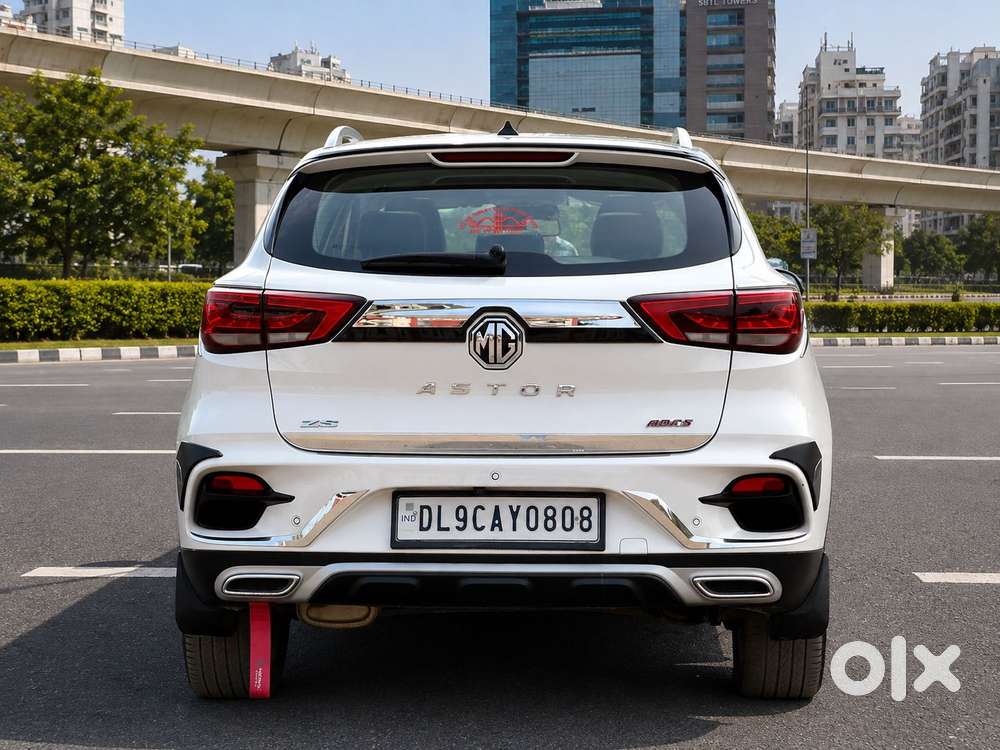 Mg Astor 1.5 Savvy Cvt S Red, 2022, Petrol
