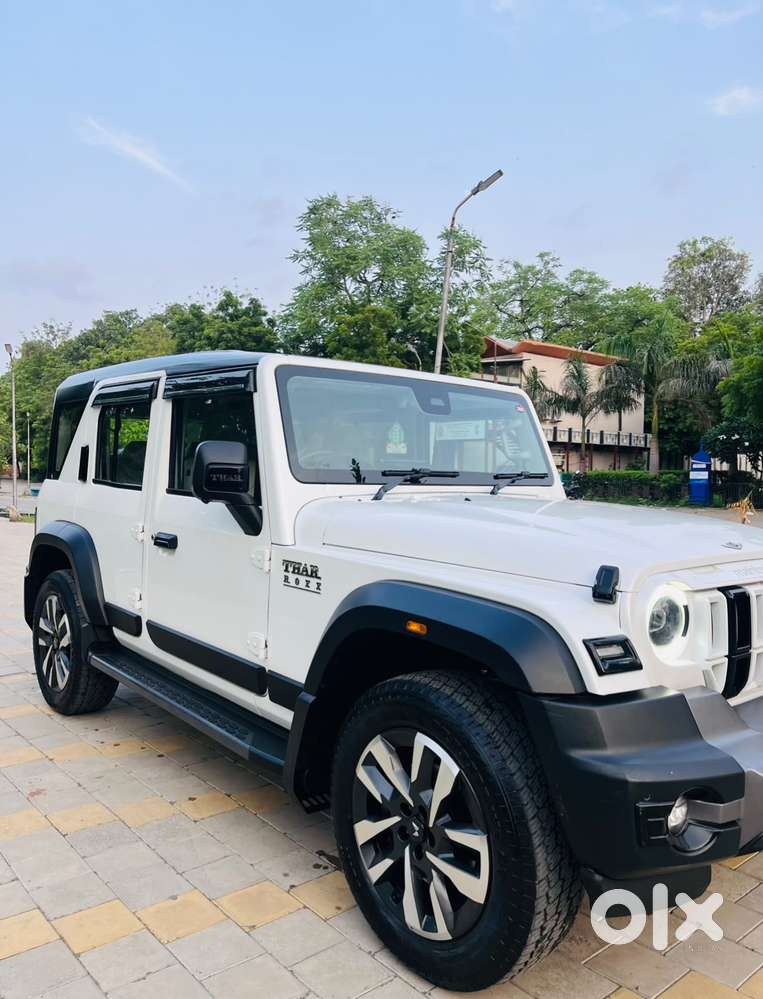 Mahindra Thar Roxx Ax7l Rwd Diesel At, 2025, Diesel