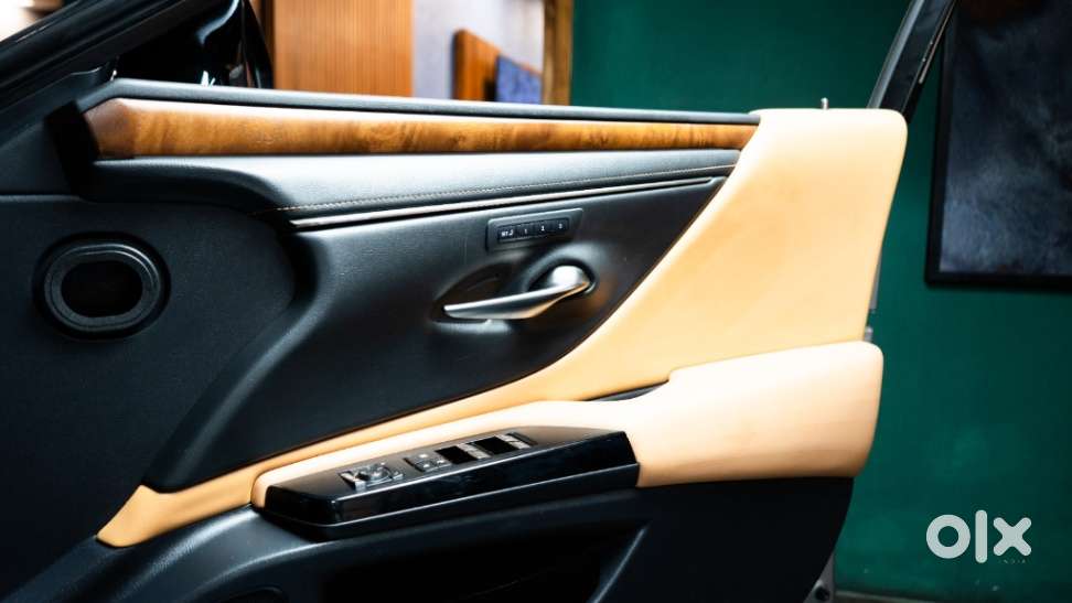 Lexus Es 300h Exquisite, 2021, Petrol