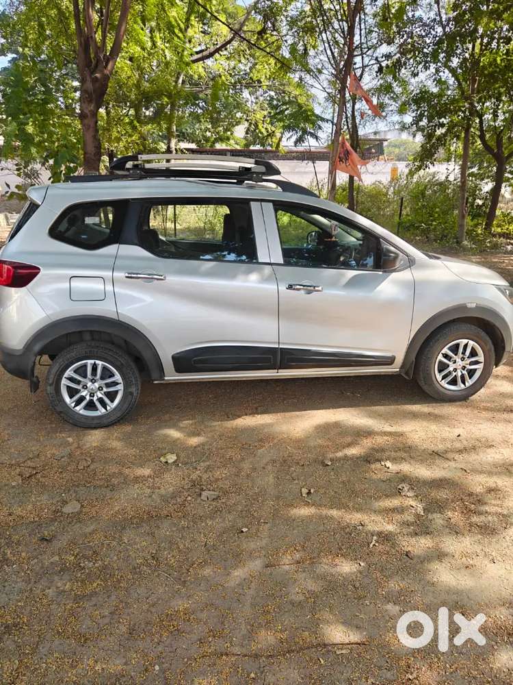 Renault Triber 2023 Petrol Well Maintained