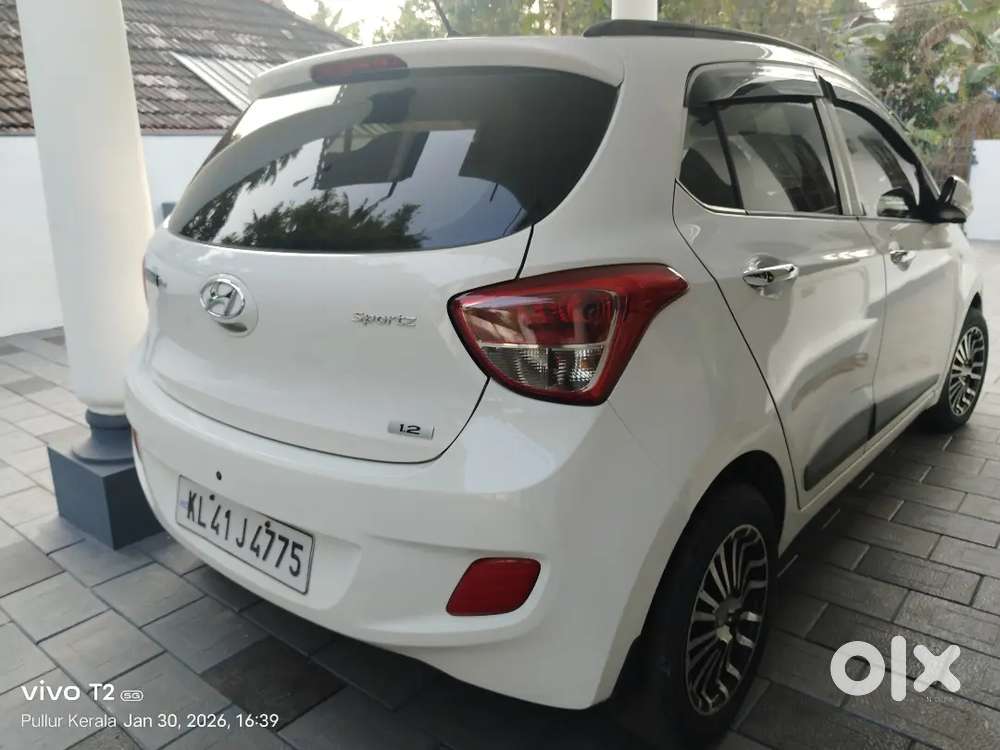 Hyundai Grand I10 Sportz 2015