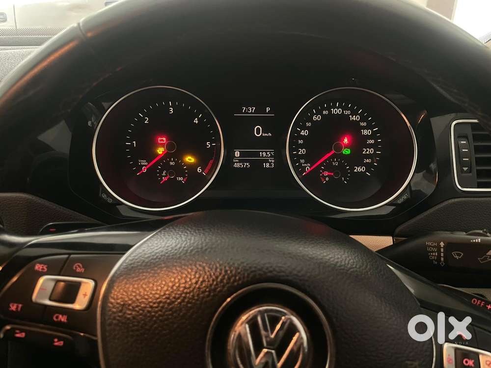 Volkswagen Jetta 2015 Diesel  Highline  Automatic