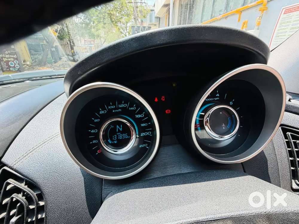 Mahindra Xuv500 2.2 2019 Seal Tyres  No Insurence  Full Topend