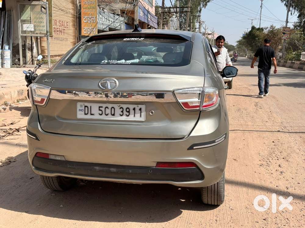 Tata Tigor Petrol 2018